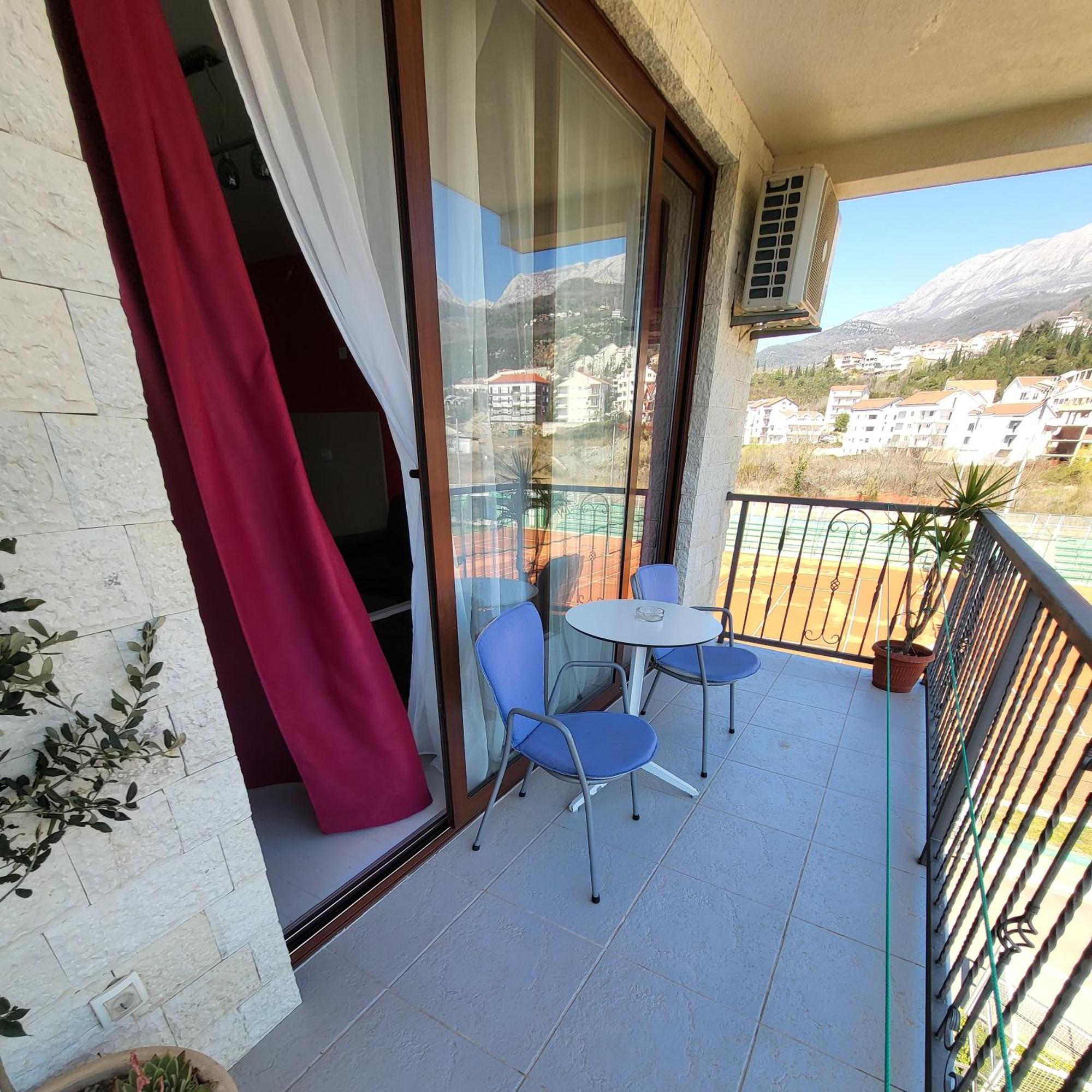 Apartmani Sport Igalo Херцег-Нови Номер фото